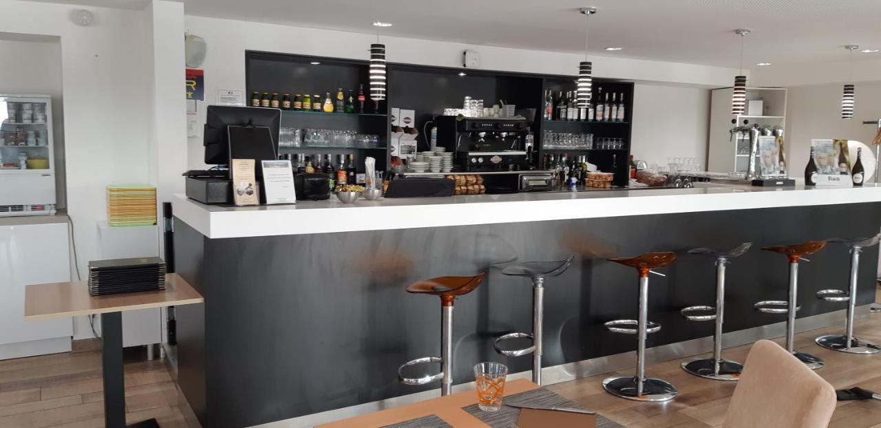 Studio A Deux Pas D'Aix 엑상프로방스 외부 사진